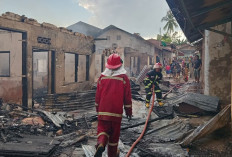 Pucuk Membar dan 12 Rumah Hangus Terbakar, Korsleting AC Diduga Jadi Penyebab