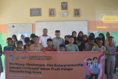 Tim PKM Prodi Bimbingan Konseling Unja Gelar Workshop Membangun Jiwa Enterpreneurship di SMPN 30 Muaro Jambi