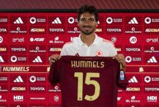 Mats Hummels Resmi Berseragam AS Roma