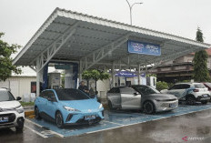 Kendaraan Listrik Bisa Jadi Penyelamat Industri Otomotif Indonesia