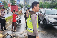 Kecelakaan Fatal, Pengendara Motor Tewas Tertabrak Truk di Nusa Indah