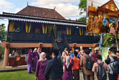 Tampilkan Budaya Daerah