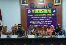 STIKES HI Jambi Gelar Yudisium, Ketua STIKES: Ini Bukan Akhir Tapi Awal Baru