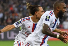 Alexandre Lacazette Resmi Gabung Klub Arab Saudi