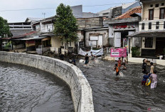 Ini Kebiasaan yang Bisa Cegah Anak Sakit saat Musim Hujan