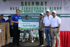 Sambut Hari Lingkungan Hidup Sedunia, Asian Agri Beri Penghargaan Desa Bebas Api 2023 Kepada Desa Semambu di J