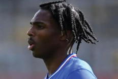 ‎Liverpool Resmi Amankan Transfer Jeremy Jacquet