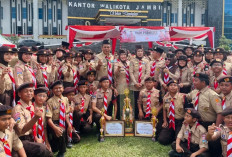 Gudep SMPN 1 Jambi Boyong Juara 1 Putra dan Putri di Lomba Gerak Jalan Indah HUT Pramuka ke-64