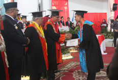 Wisuda ke-113 UNJA, 835 Lulusan Siap Mengabdi untuk Bangsa