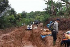 Setelah 15 Tahun Terbengkalai, Jalan Renah Diaspal 