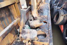 Jembatan Muara Sabak Diserempet Tug Boat