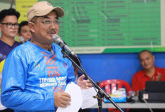 Bupati Anwar Sadat Resmi Buka Kejurprov PBSI Jambi 2025 di Tanjab Barat