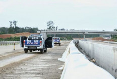 Molor, Menteri PUPR Targetkan Jalan Tol Palembang-Betung-Jambi Tersambung pada 2025