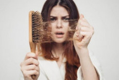 Penyebab Rambut Rontok Tak Kunjung Pulih, Menurut Dokter Kulit
