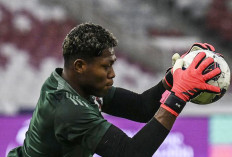 Milan Bidik Elia Caprile dan Zion Suzuki