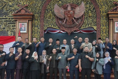 Edi Purwanto Beri Apresiasi dan Ucapan Terima Kasih di Rapat Paripurna Terakhir DPRD Jambi