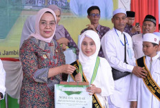 Pj Walikota Jambi Wisuda Ribuan Penghafal Cilik