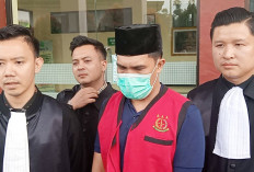 Sidang Kasus Asusila di PN Jambi, Orang Tua Korban Teriak Histeris Tuding Terdakwa Berbohong