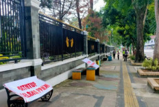 Terlalu Tinggi, Pembatas Pedestrian Dikeluhkan