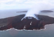 Gunung Anak Krakatau Juga Serupsi 