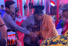 Budi Setiawan Legowo, Daftarkan Maulana-Diza di KPU Kota Jambi