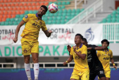 Persik Tundukkan Dewa United 3-2