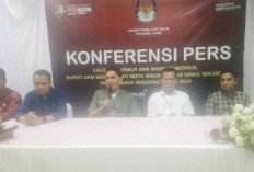 Dari Pemeriksa Jadi yang Diperiksa Dr. Deri Mulyadi Jalani Pemeriksaan Kesehatan