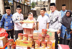 Pemkot Beri Bantuan Korban Kebakaran Toko Pondok Ilmu