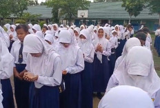 Siswa SMP Doakan Presiden dan Wakil Presiden RI