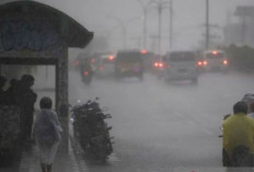 UPDATA CUATA, BMKG Sebut Sebagian Besar Wilayah Indonesia Berisiko Hujan Sedang-Lebat