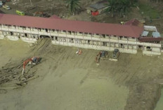 Pintu Masuk Dunia Luar, Simpul Perdagangan, Budaya dan Keyakinan