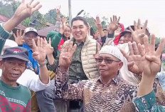 Deri Mulyadi Blusukan di Pasar Selampaung 