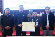 Gubernur - DPRD Sepakati Perubahan KUA PPAS APBD 2025