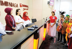 CIMB Niaga Ajak Siswa SD Tour De Bank