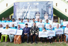 590 Siswa di Bungo Terima Bantuan Dumisake