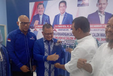 Romi Hariyanto Bersama Politisi Senior PAN Mendaftar di Partai Demokrat