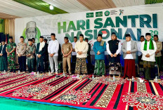 Ketua DPRD M. Hafiz Hadiri Puncak Peringatan HSN di Darusy Safi'iyah