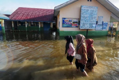 Ratusan Sekolah di Sungai Penuh Masih Tergenang, Ribuan Siswa Tak Bisa Belajar