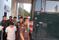 Ketua PPK Sumay dan Tengah Ilir Tebo Dituntut 1,8 Tahun Penjara