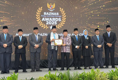Gubernur Al Haris Terima Penghargaan BAZNAS Awards 2025