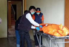 erempuan Pemilik Toko Manisan Ditemukan Tewas Bersimbah Darah di Rumahnya