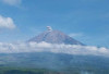 Gunung Semeru Erupsi dengan Letusan Setinggi 500 Meter di Atas Puncak